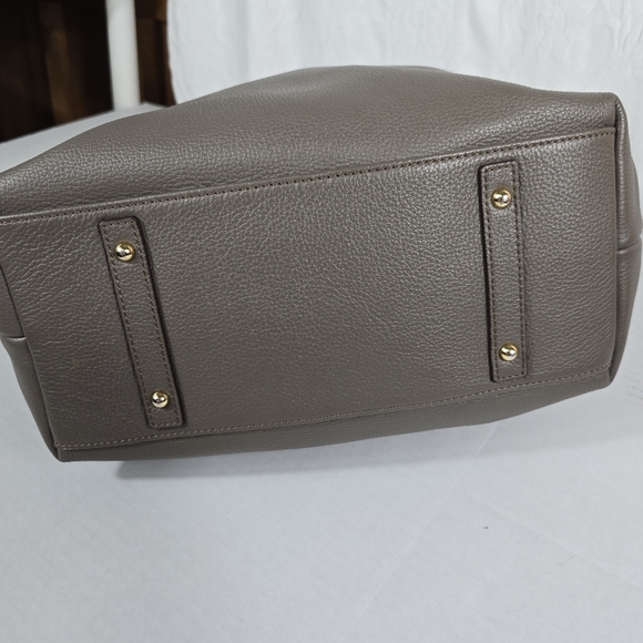 DOONEY AND BOURKE FLORENTINE LOGO LOCK SHOULDER PURSE - Picture 5 of 10